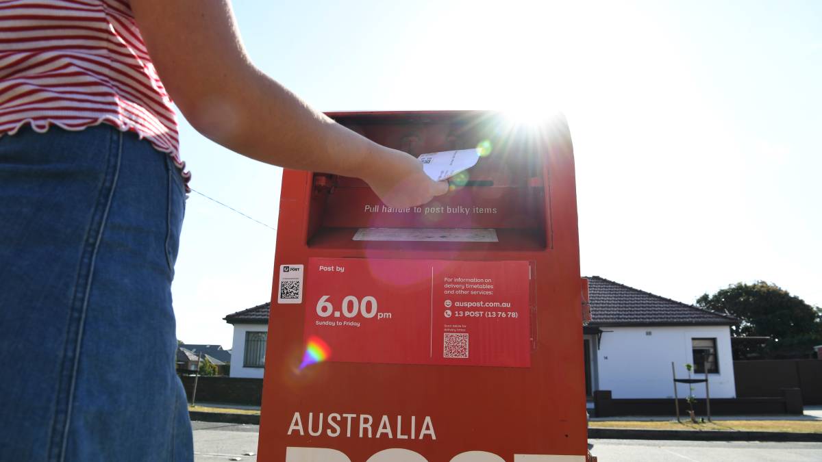 POSTAL SERVICES TO BE CUT IN 38 SUBURBS ACROSS MACARTHUR WHILE AUS POST EXECUTIVES LINE UP HUGE BONUSES  Main Image